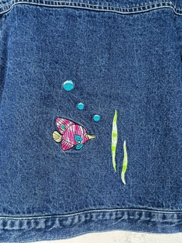 Veste en jean vintage à petit poisson 🐠 – Image 6