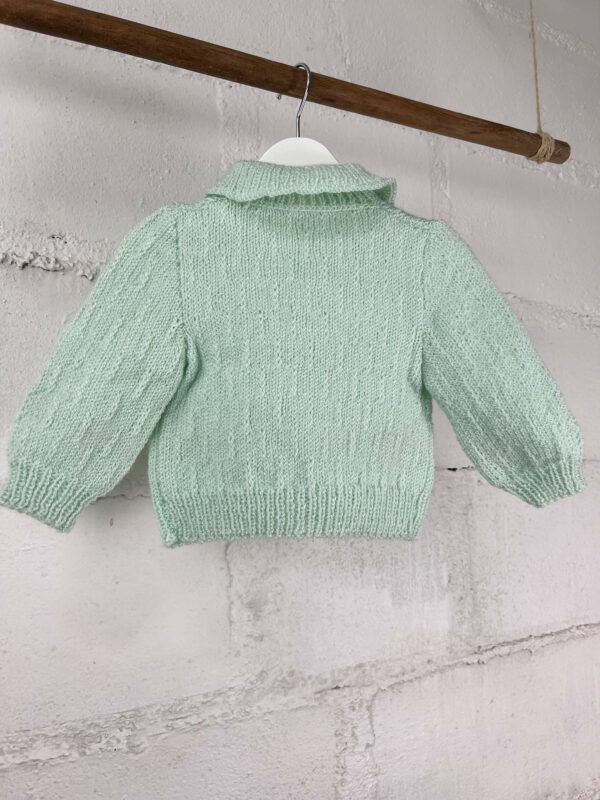 Gilet vert d’eau fait main 6 mois – Image 4